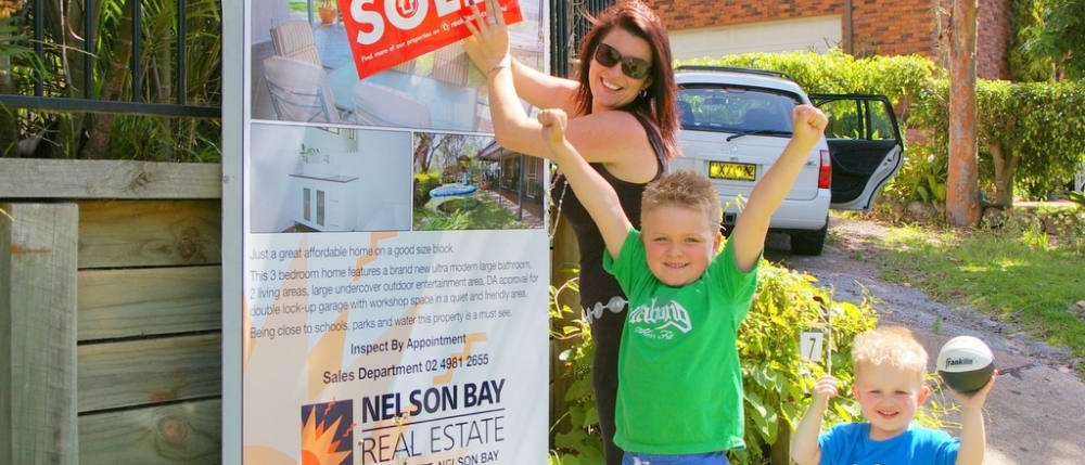 real estate agent nelson bay